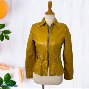Colombian hooded leather jacket mustard color. Size XS never been worn!!!